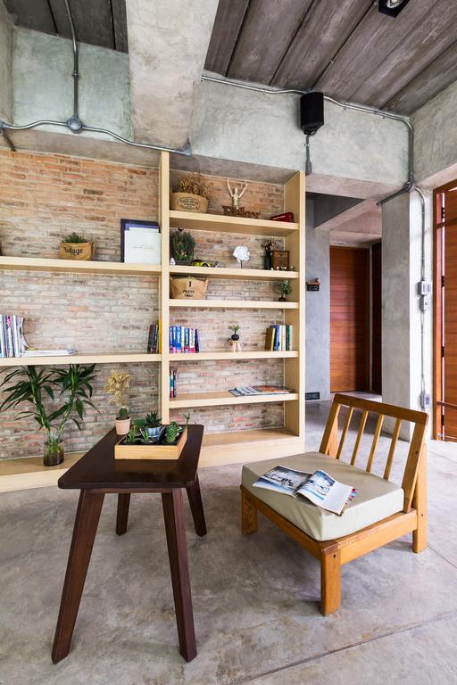 Zzziesta Chiang Mai Acomodação com café da manhã Exterior foto
