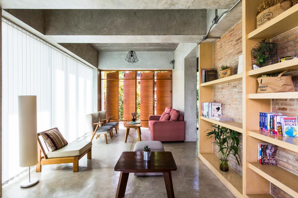 Zzziesta Chiang Mai Acomodação com café da manhã Exterior foto