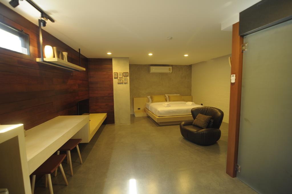 Zzziesta Chiang Mai Acomodação com café da manhã Exterior foto