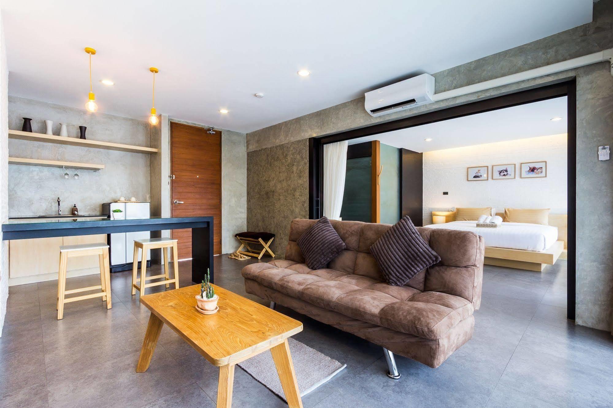 Zzziesta Chiang Mai Acomodação com café da manhã Exterior foto