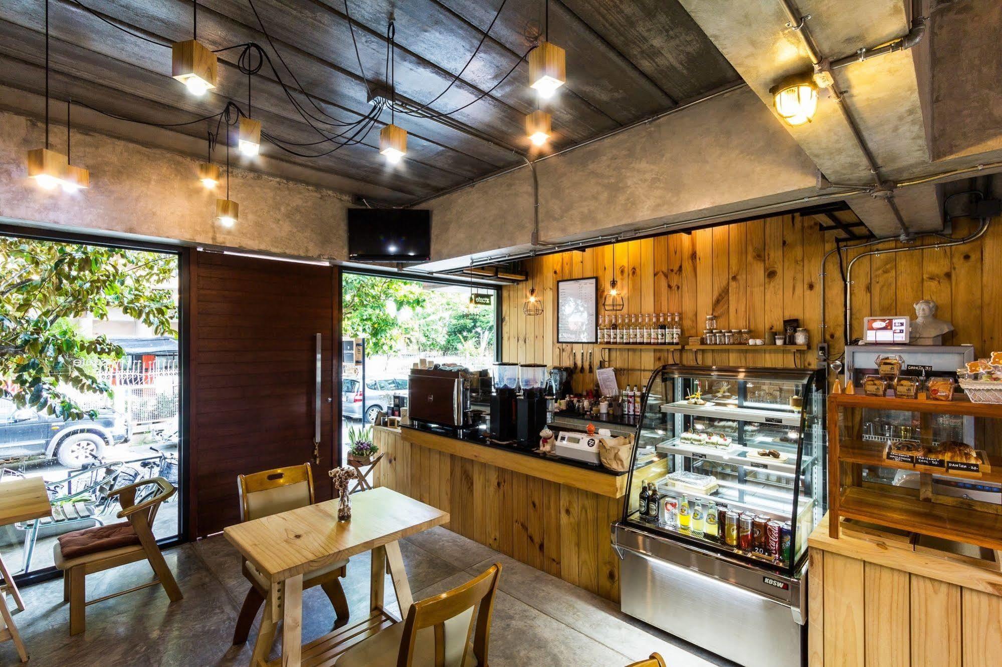 Zzziesta Chiang Mai Acomodação com café da manhã Exterior foto