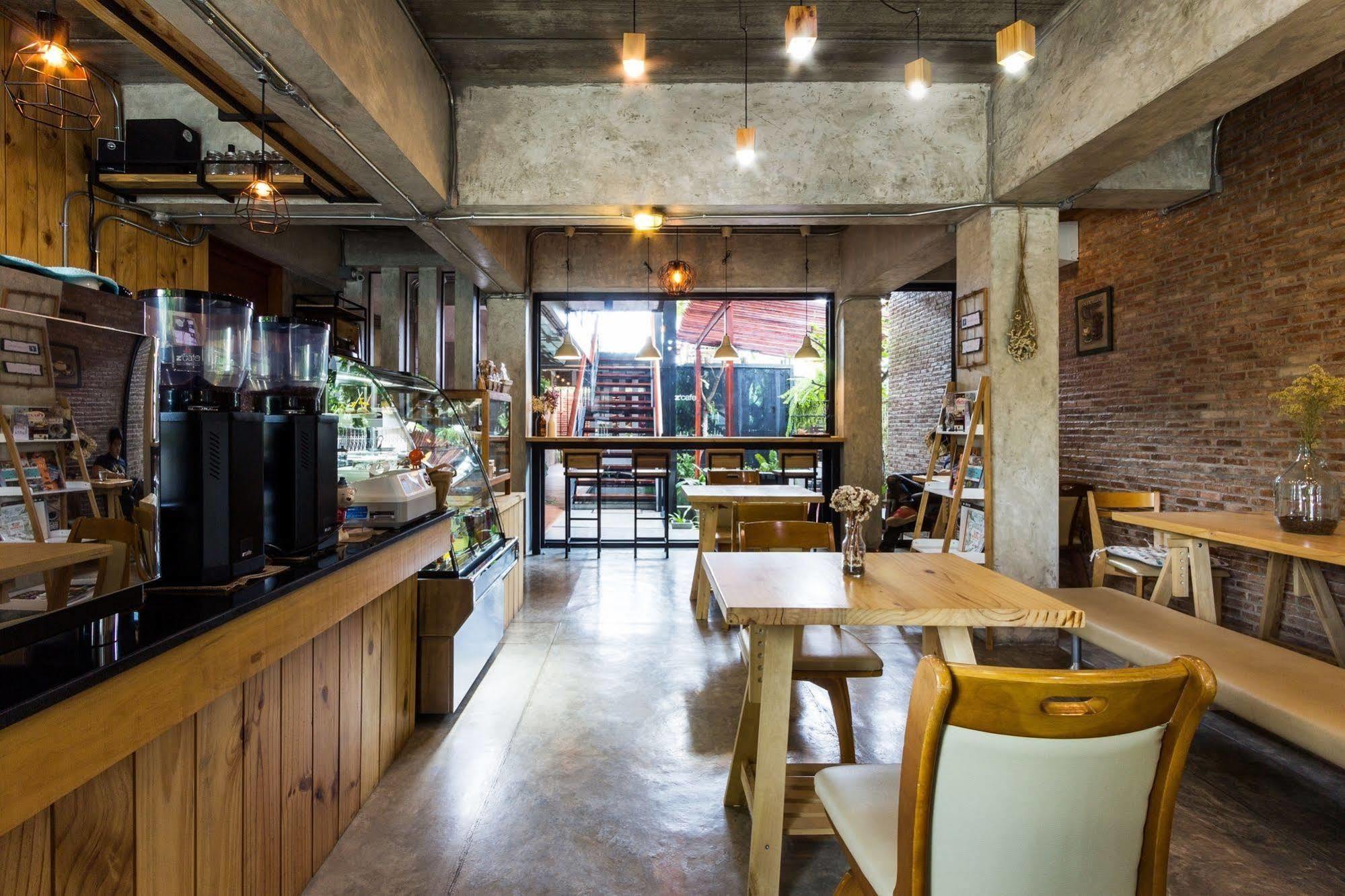 Zzziesta Chiang Mai Acomodação com café da manhã Exterior foto